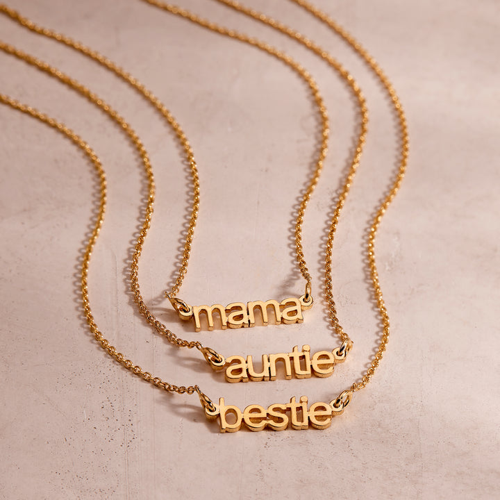 Auntie Nameplate Necklace