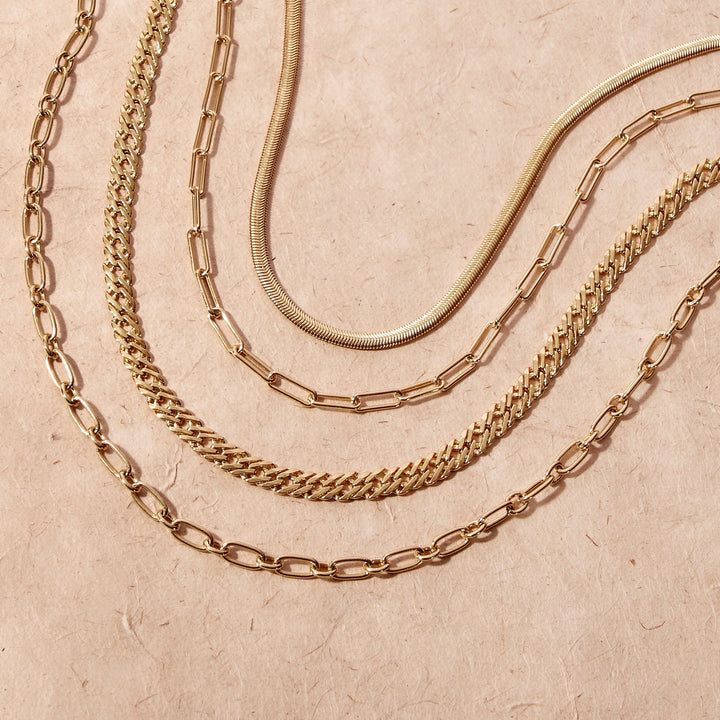 Izzy Herringbone Necklace